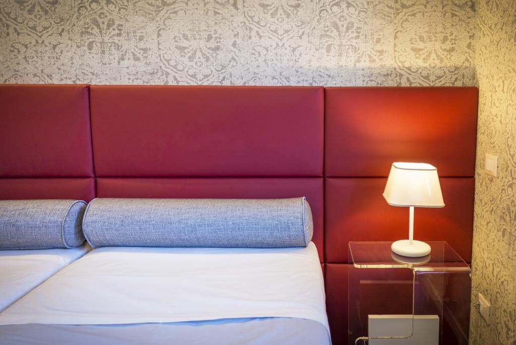 Residenza Monfy Ξενοδοχείο Ρώμη Εξωτερικό φωτογραφία