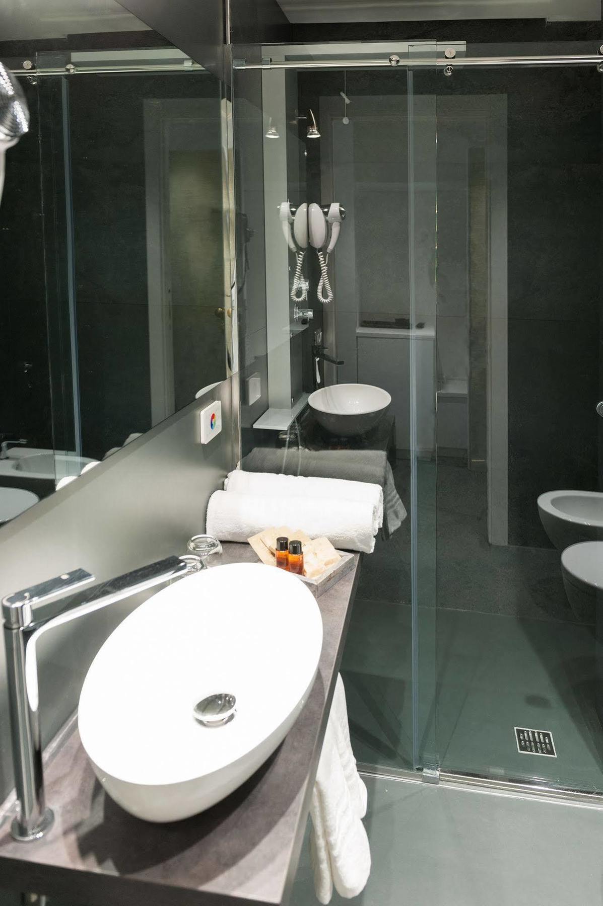 Residenza Monfy Ξενοδοχείο Ρώμη Εξωτερικό φωτογραφία